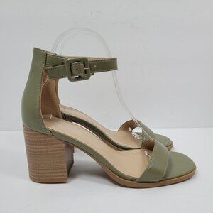 Soda Women's Green Block Heels Shoes US Size 6.5